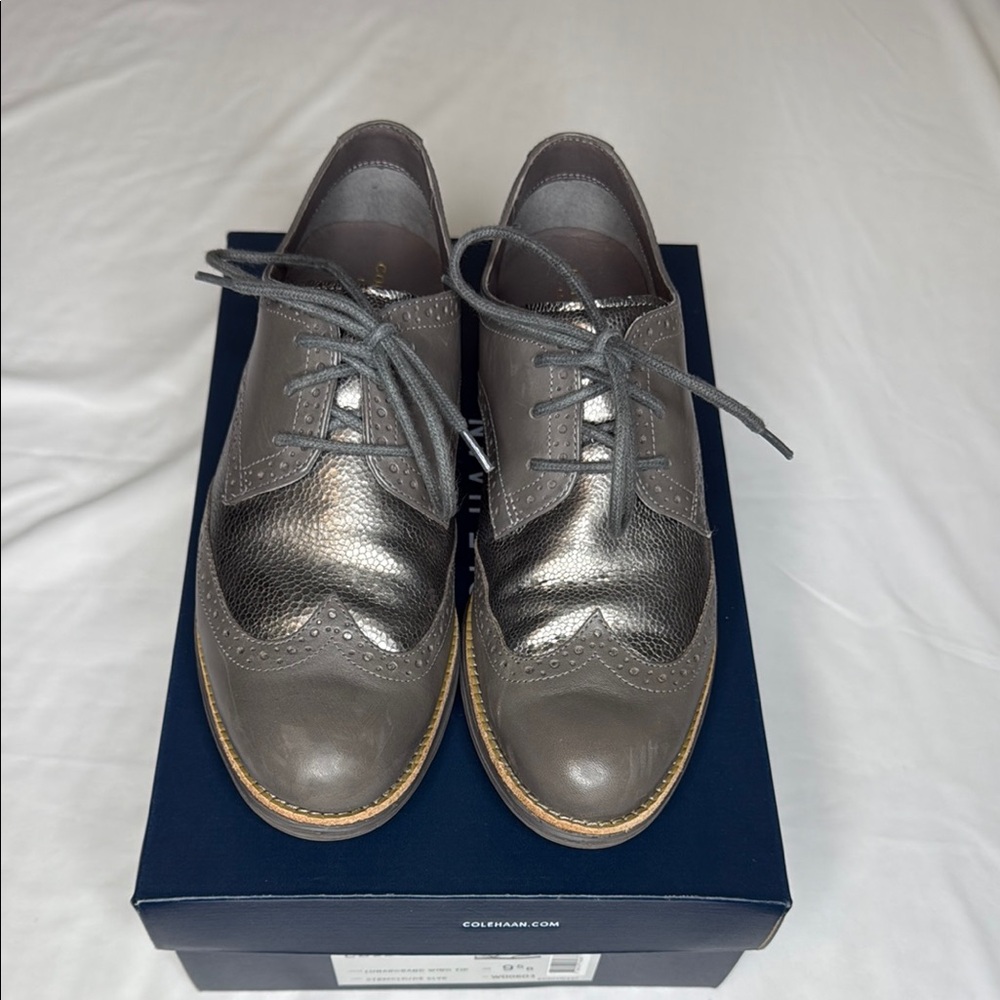 Cole Haan Gray/Silver Oxford Shoes